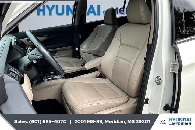 used 2019 Honda Pilot car, priced at $24,372