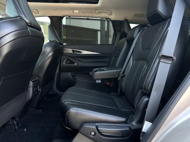 new 2026 INFINITI QX60 car, priced at $57,526