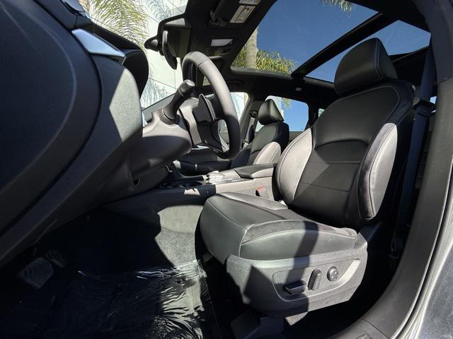 new 2025 INFINITI QX50 car
