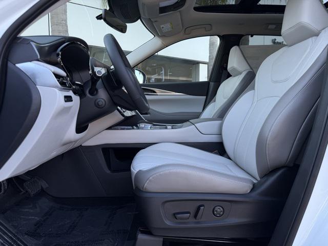 new 2026 INFINITI QX60 car, priced at $56,555