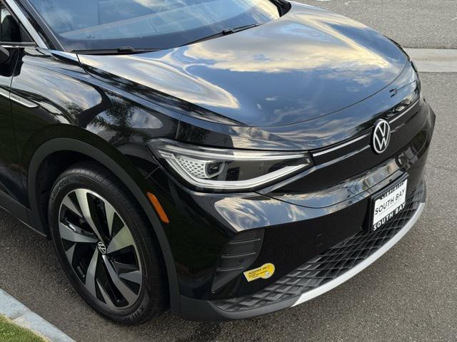 used 2022 Volkswagen ID.4 car, priced at $20,763