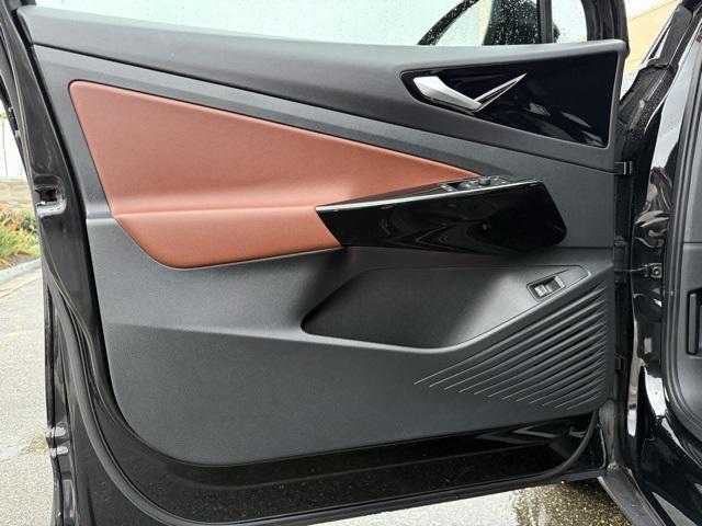 used 2022 Volkswagen ID.4 car, priced at $20,763