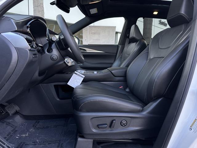 new 2025 INFINITI QX60 car, priced at $62,980