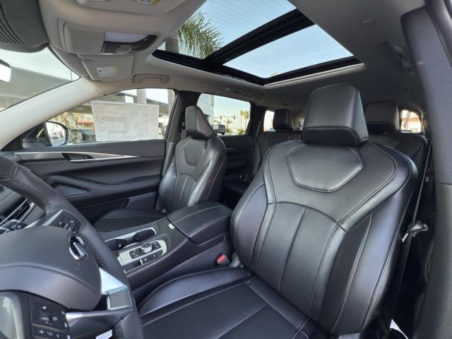 new 2026 INFINITI QX60 car, priced at $53,305