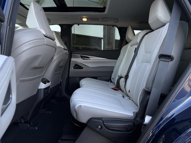 new 2026 INFINITI QX60 car, priced at $58,625