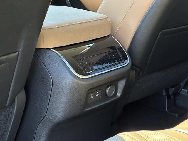 new 2025 INFINITI QX80 car, priced at $92,194
