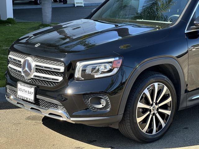 used 2021 Mercedes-Benz GLB 250 car, priced at $29,530