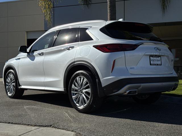 new 2025 INFINITI QX50 car, priced at $47,318
