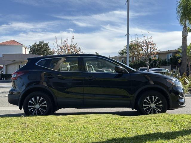 used 2020 Nissan Rogue Sport car, priced at $17,658