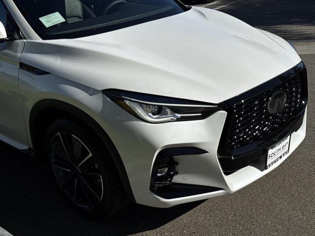 new 2025 INFINITI QX50 car, priced at $52,022