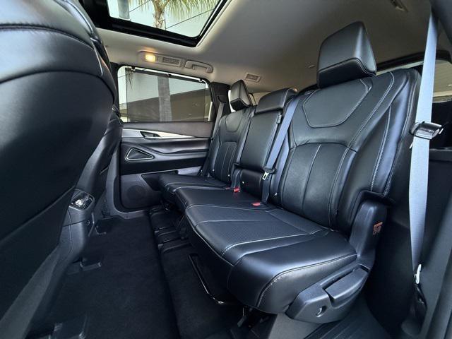 used 2025 INFINITI QX60 car, priced at $49,999