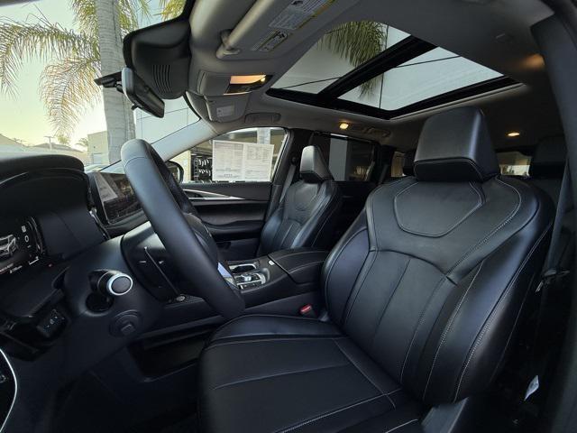 used 2025 INFINITI QX60 car, priced at $49,999