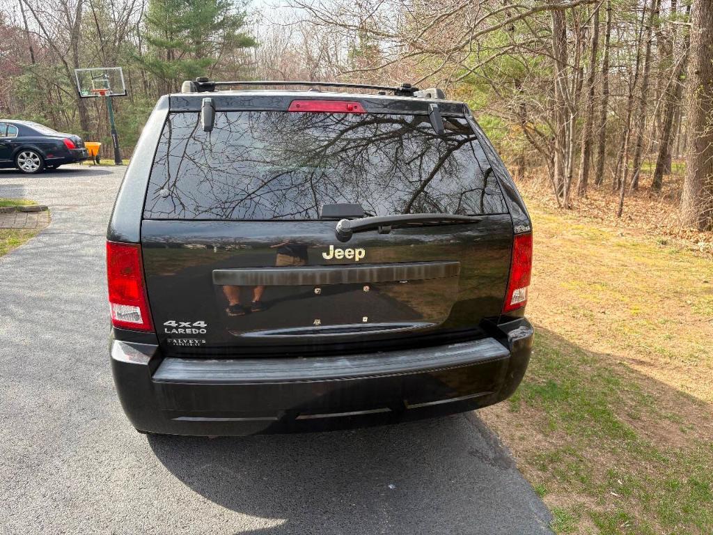 used 2009 Jeep Grand Cherokee car, priced at $6,988