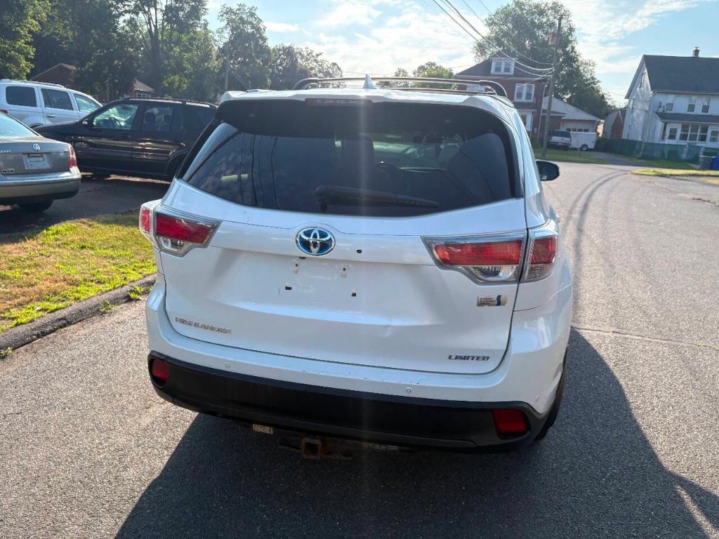 used 2016 Toyota Highlander Hybrid car, priced at $10,988