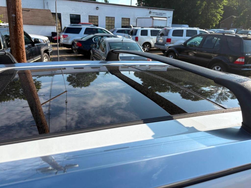 used 2016 Toyota Highlander Hybrid car, priced at $10,988
