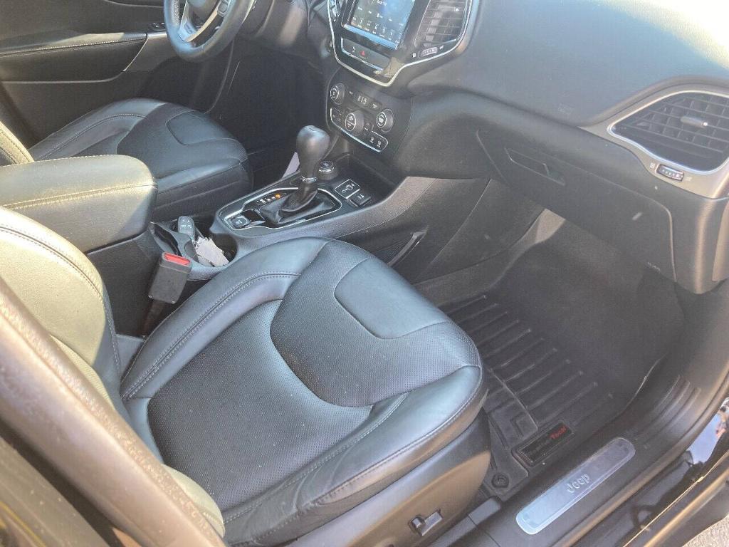 used 2019 Jeep Cherokee car, priced at $7,988