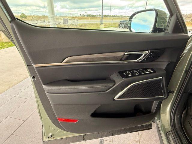 used 2024 Kia Telluride car, priced at $46,500