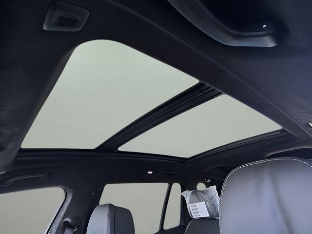 new 2026 BMW X7 car, priced at $120,225