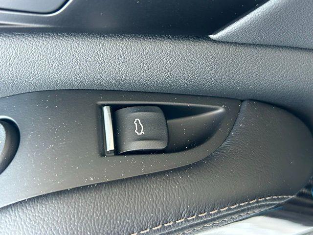 new 2026 BMW X7 car, priced at $120,225