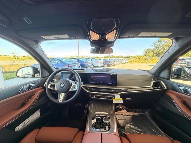 new 2026 BMW X7 car, priced at $106,505