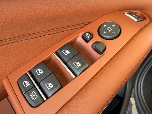 new 2026 BMW X7 car, priced at $106,505