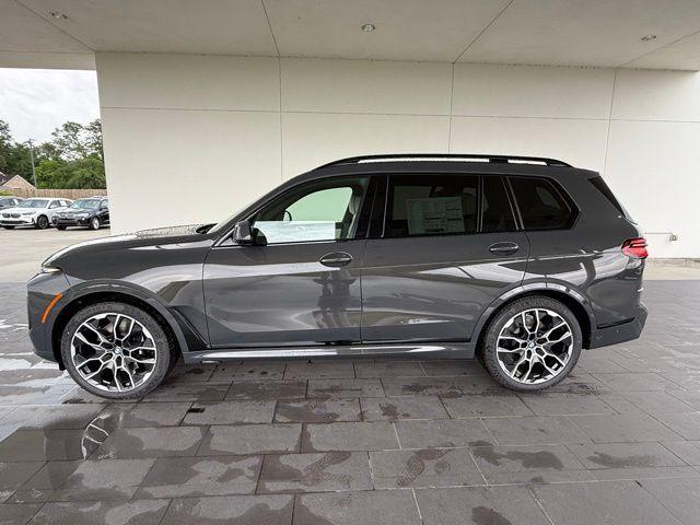 new 2026 BMW X7 car, priced at $102,225