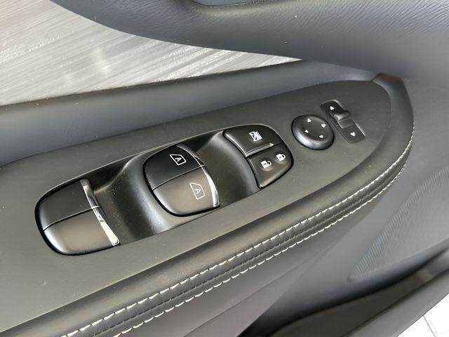 used 2018 Nissan Murano car, priced at $18,400