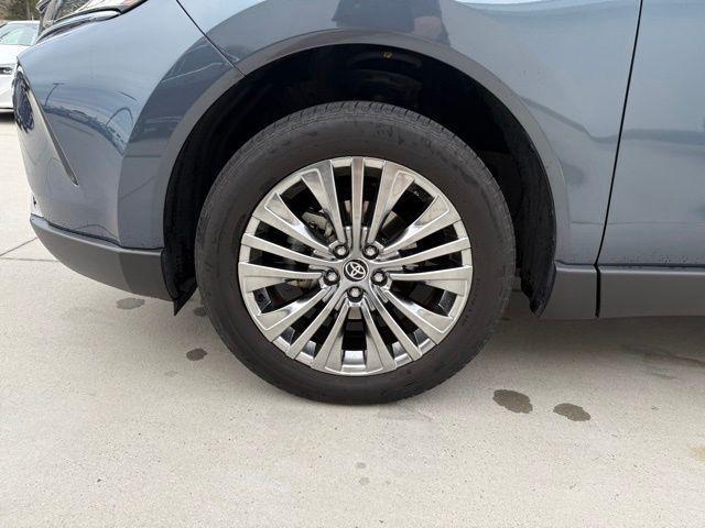 used 2024 Toyota Venza car, priced at $40,900