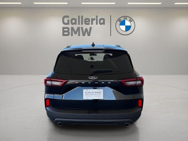 used 2025 Ford Escape car, priced at $23,800