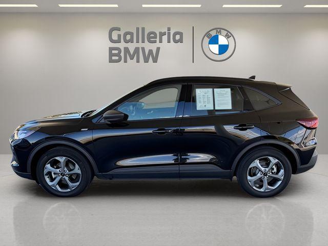 used 2025 Ford Escape car, priced at $23,800