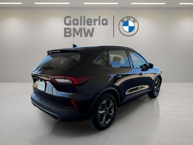 used 2025 Ford Escape car, priced at $23,800