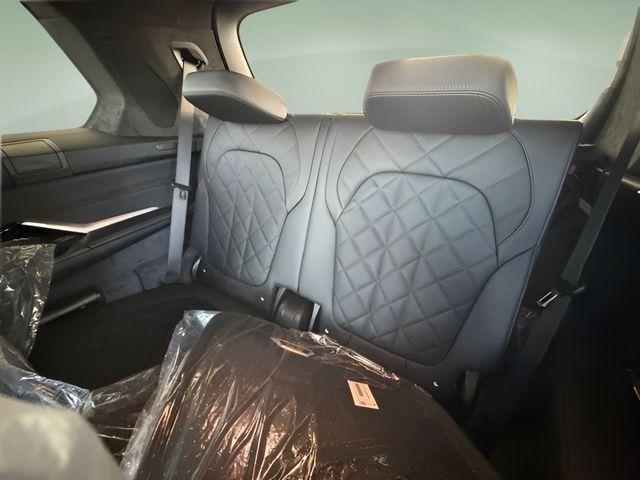 new 2026 BMW X7 car, priced at $96,755