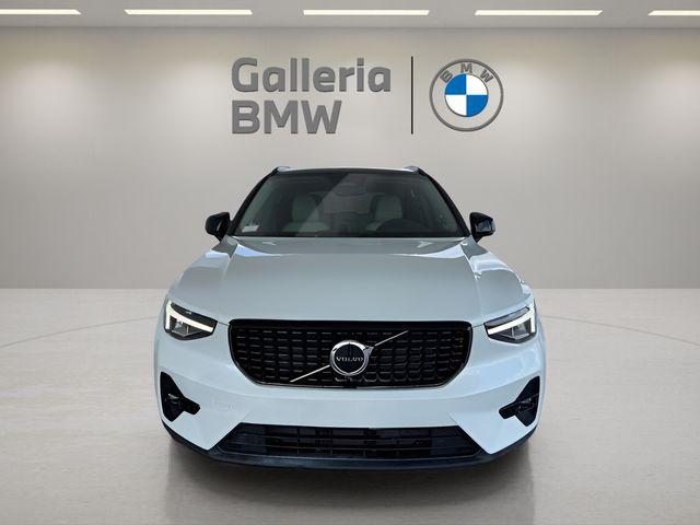 used 2023 Volvo XC40 car, priced at $31,500