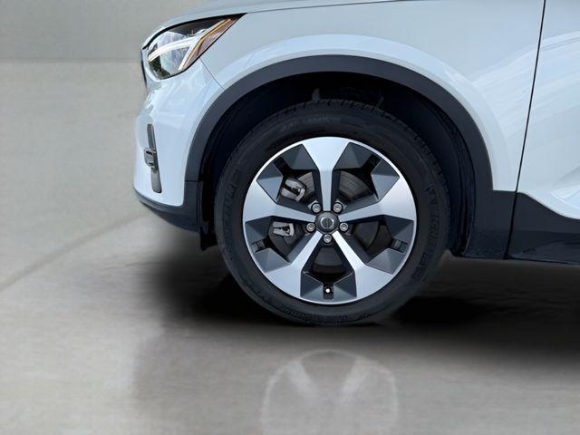 used 2023 Volvo XC40 car, priced at $31,500