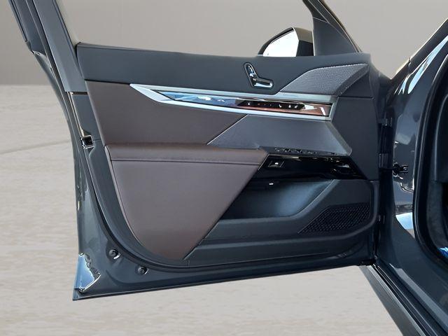 new 2026 BMW 750e car, priced at $118,275