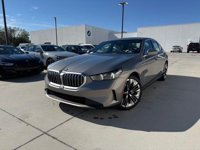 new 2025 BMW 540 car, priced at $73,325