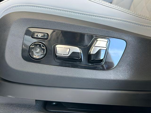 new 2026 BMW X7 car, priced at $96,905