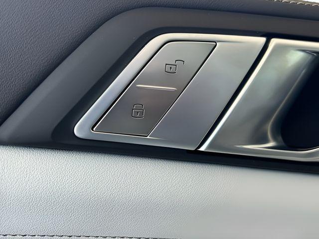 new 2026 BMW X7 car, priced at $96,905