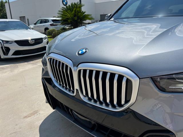 new 2025 BMW X5 car