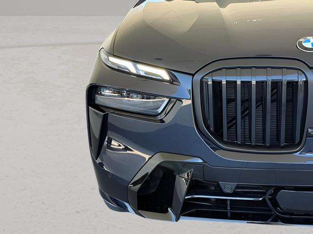 new 2026 BMW X7 car, priced at $95,725