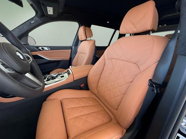 new 2026 BMW X7 car, priced at $95,725