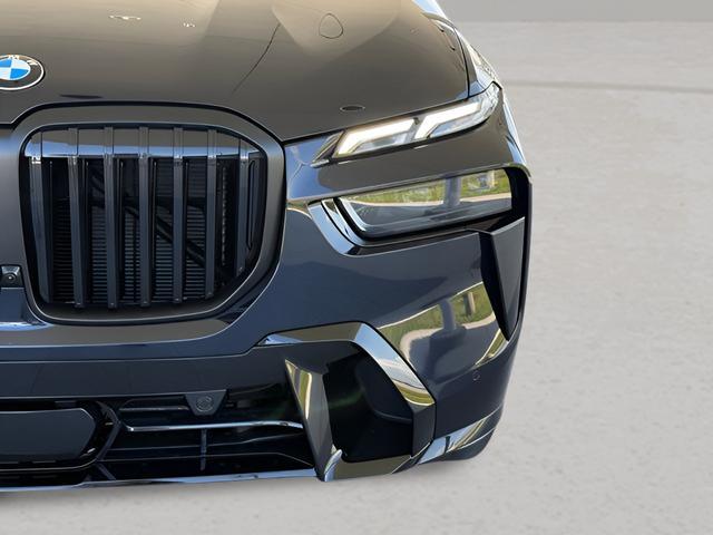 new 2026 BMW X7 car, priced at $95,725