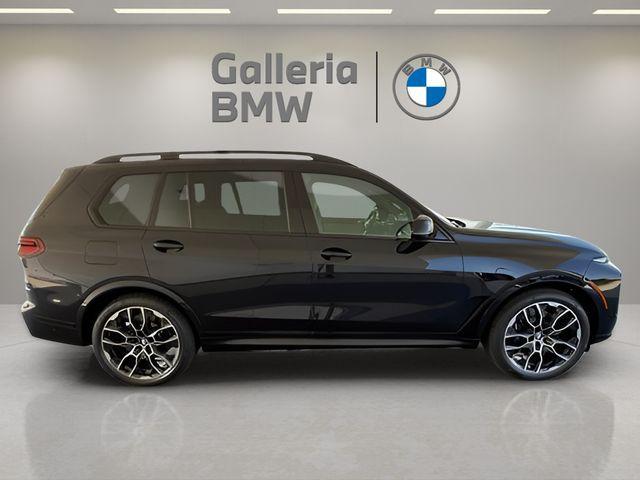 new 2026 BMW X7 car, priced at $95,725