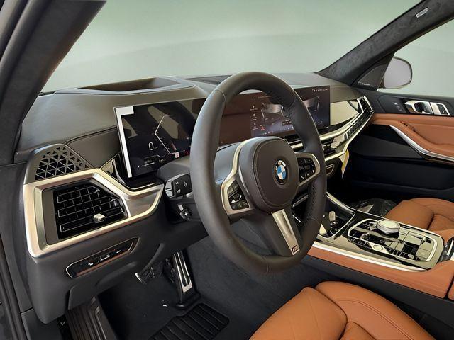 new 2026 BMW X7 car, priced at $95,725