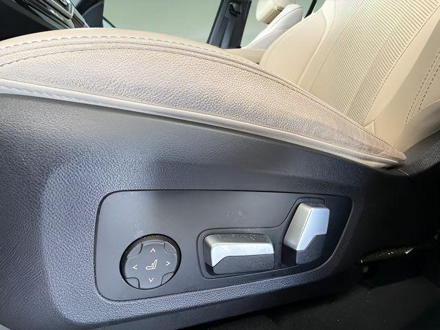 used 2023 BMW X3 car, priced at $33,300
