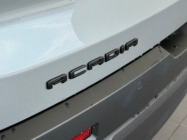 used 2023 GMC Acadia car, priced at $32,900