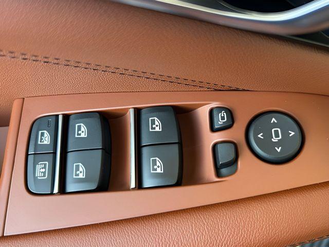 new 2026 BMW X7 car, priced at $123,305