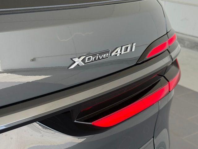 new 2026 BMW X7 car, priced at $99,955