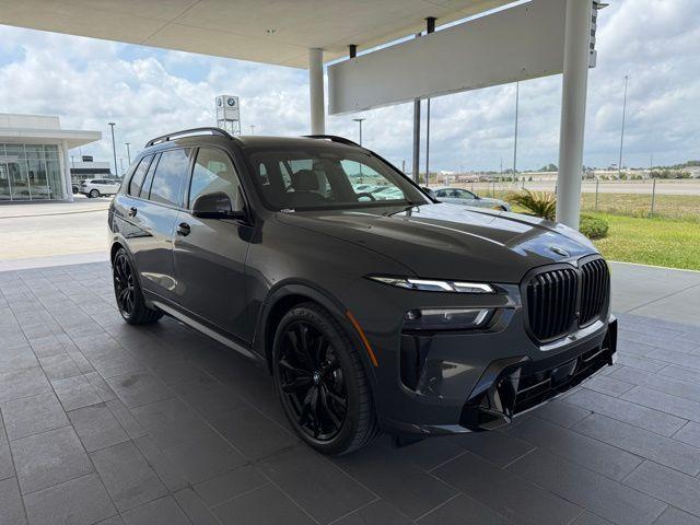 new 2026 BMW X7 car, priced at $99,955