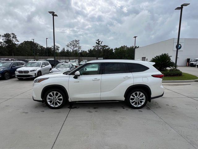 used 2021 Toyota Highlander Hybrid car, priced at $34,859